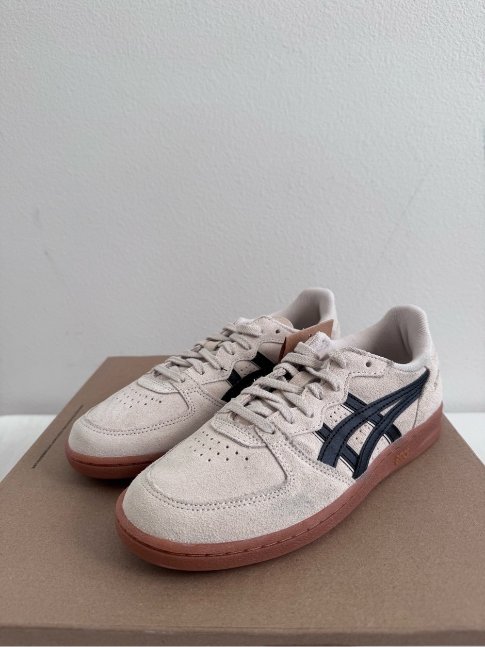 NWT ASICS SKYHAND OG Sneakers Size 7.5